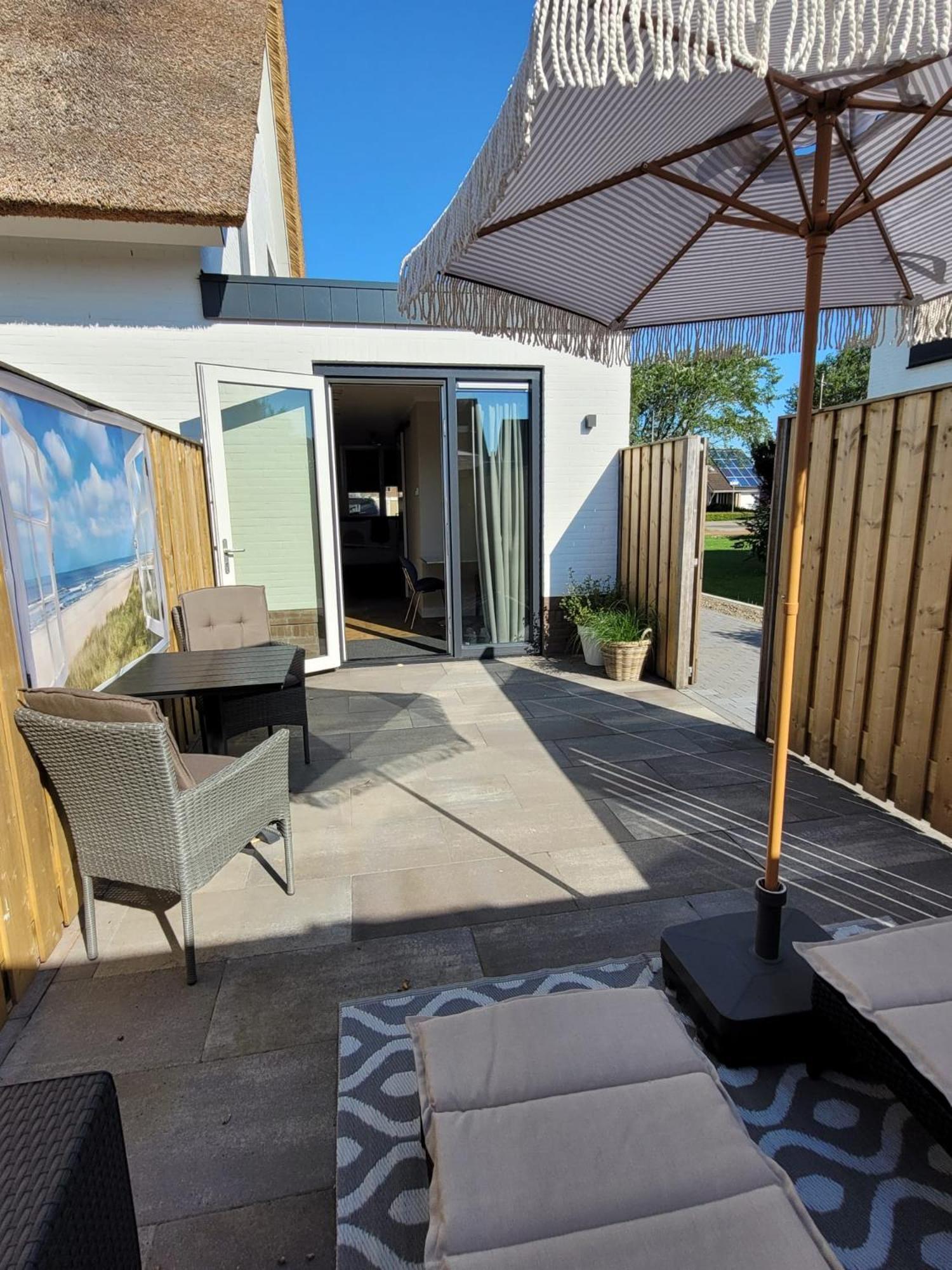Luxe Kamer Langendam 48 Met Prive Terras Zoutelande Exteriör bild